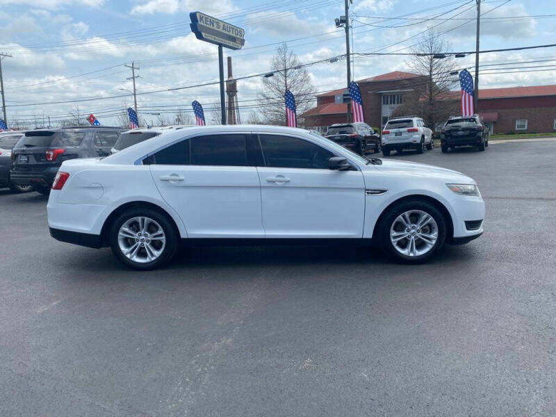 2015 Ford Taurus