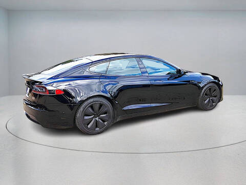 2021 Tesla Model S Plaid