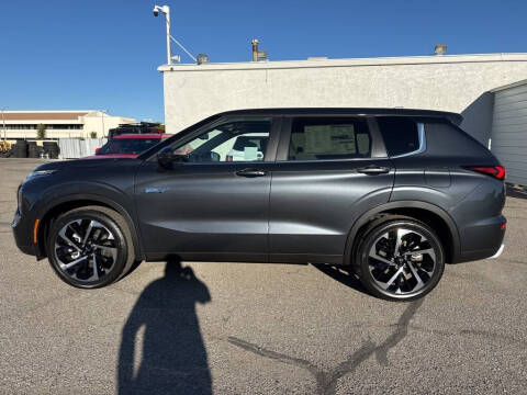 2025 Mitsubishi Outlander PHEV SE