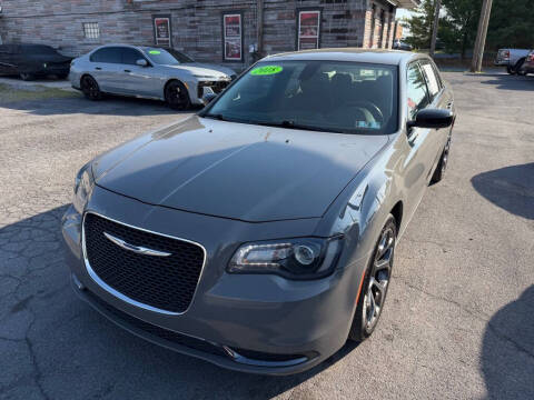 2018 Chrysler 300 Touring