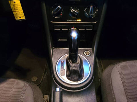 2014 Volkswagen Beetle 1.8T Entry PZEV