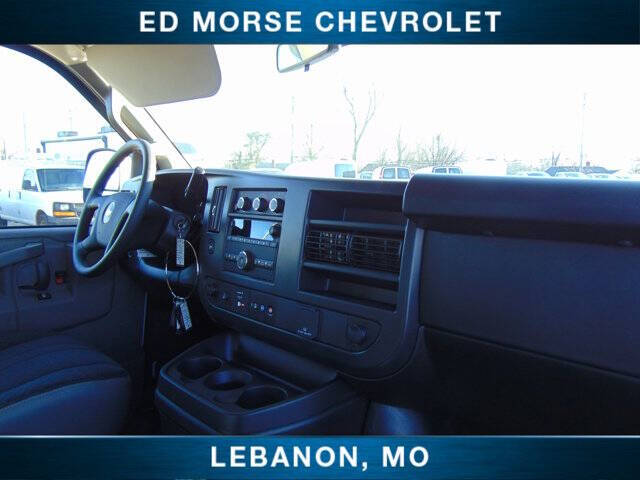 2025 Chevrolet Express 2500