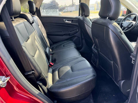 2017 Ford Edge Titanium