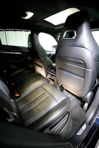 2015 BMW X6 M