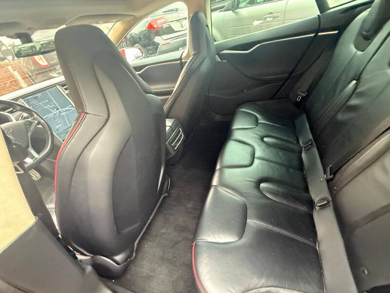 2013 Tesla Model S Performance