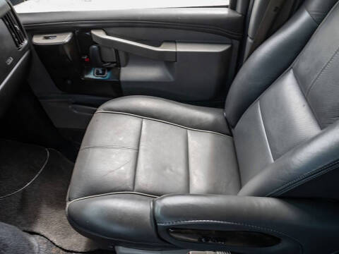 2017 Chevrolet Express 2500