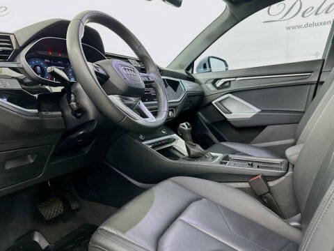 2024 Audi Q3 quattro S line Premium 45 TFSI