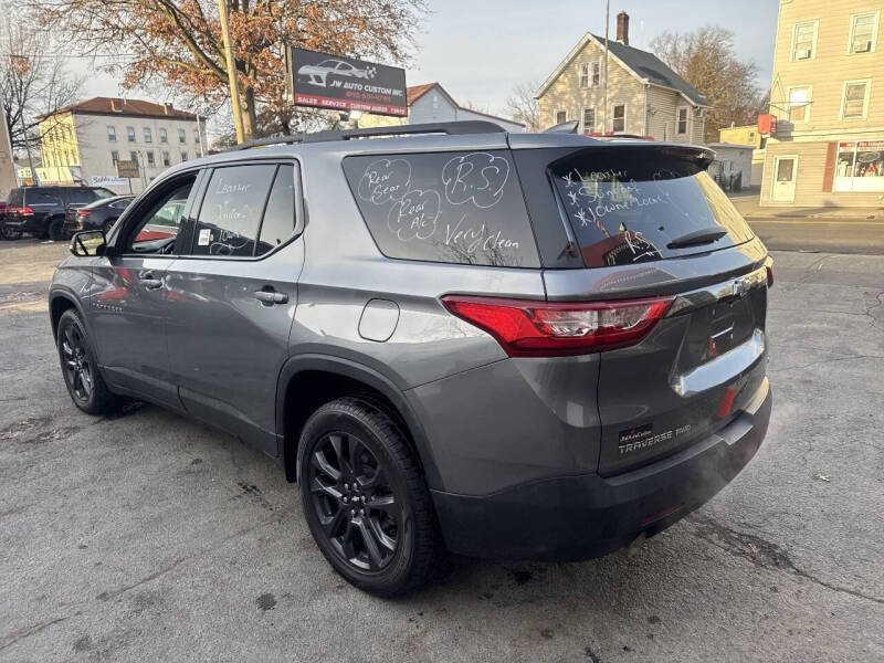 2021 Chevrolet Traverse RS