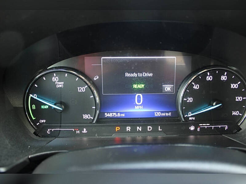 2021 Ford Escape Hybrid SE