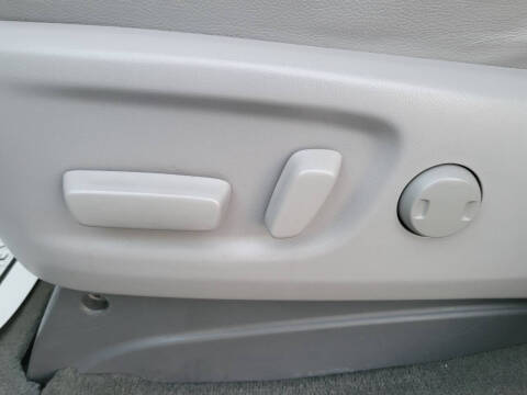 2015 Toyota Sienna XLE 8-Passenger