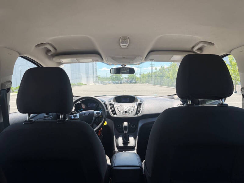 2014 Ford Escape S