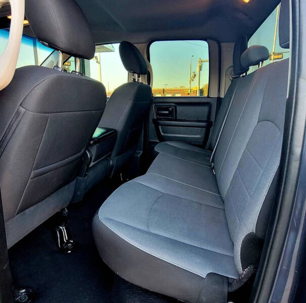 2021 RAM 1500 Classic Tradesman