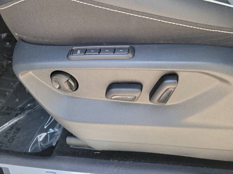 2022 Volkswagen Tiguan SEL R-Line 4Motion