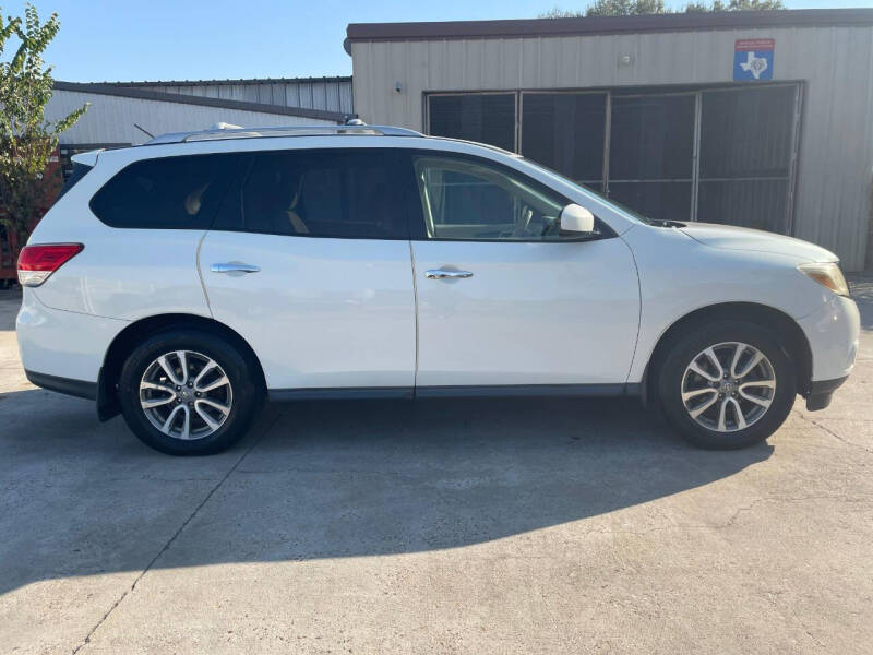 2013 Nissan Pathfinder SV