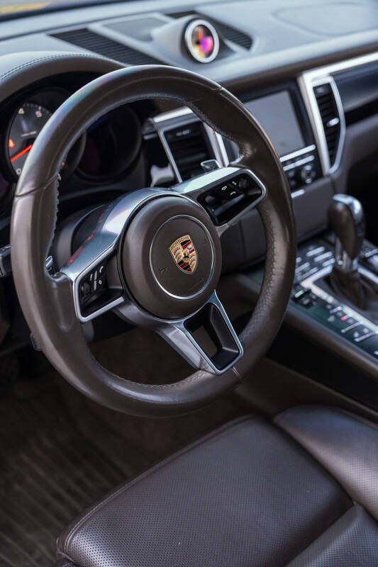 2016 Porsche Macan S