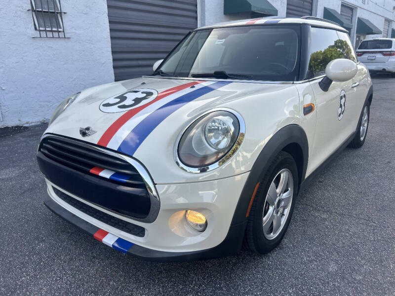 2016 MINI Hardtop 2 Door Cooper