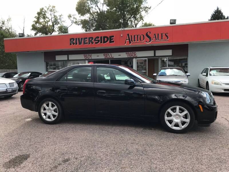2005 Cadillac CTS for sale at RIVERSIDE AUTO SALES in Sioux City IA