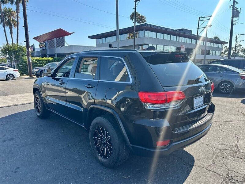2015 Jeep Grand Cherokee Laredo