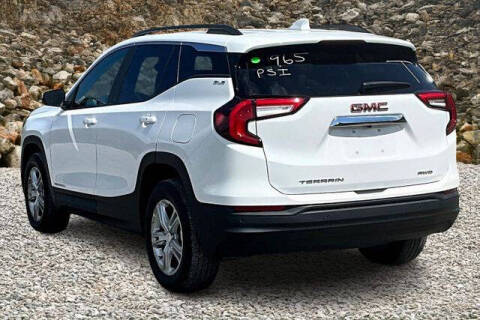 2023 GMC Terrain SLE