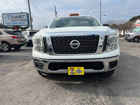 2017 Nissan Titan SV