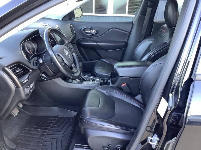 2019 Jeep Cherokee Trailhawk