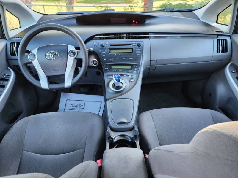 2011 Toyota Prius One