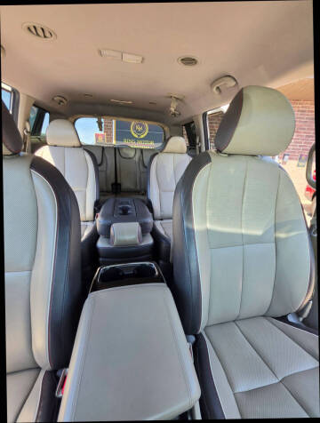 2016 Kia Sedona