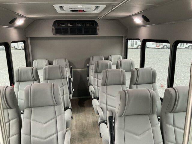 2022 Chevrolet Express 4500