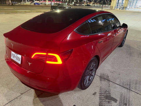 2021 Tesla Model 3 Standard Range Plus
