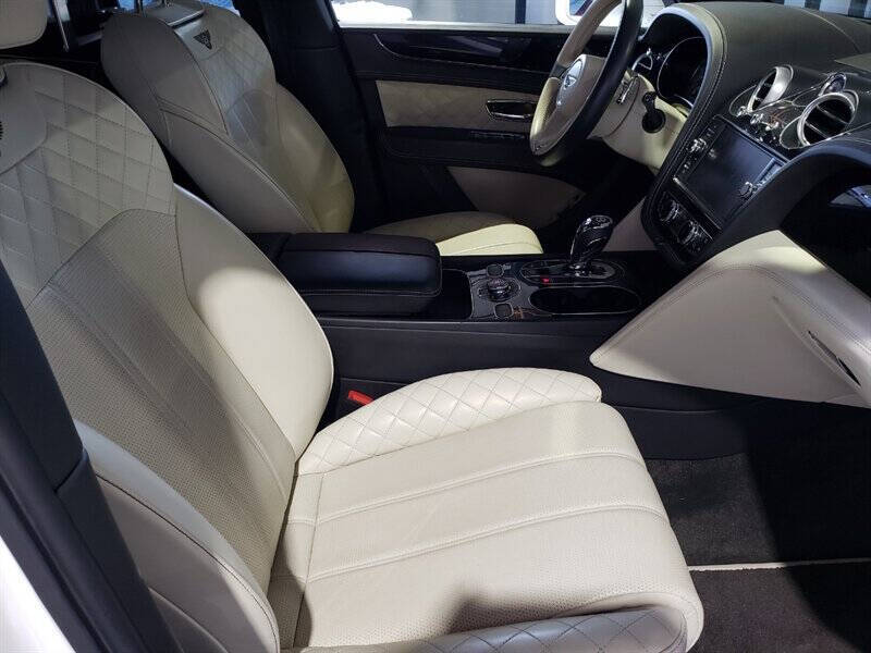 2018 Bentley Bentayga 5
