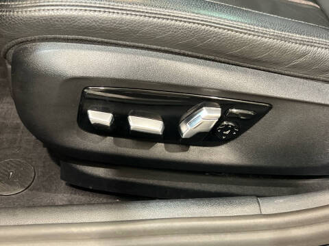 2021 BMW 5 Series M550i xDrive