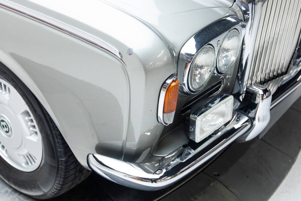 1967 Bentley T1 Saloon 32