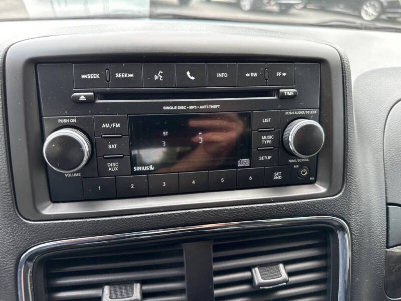 2014 Dodge Grand Caravan SE