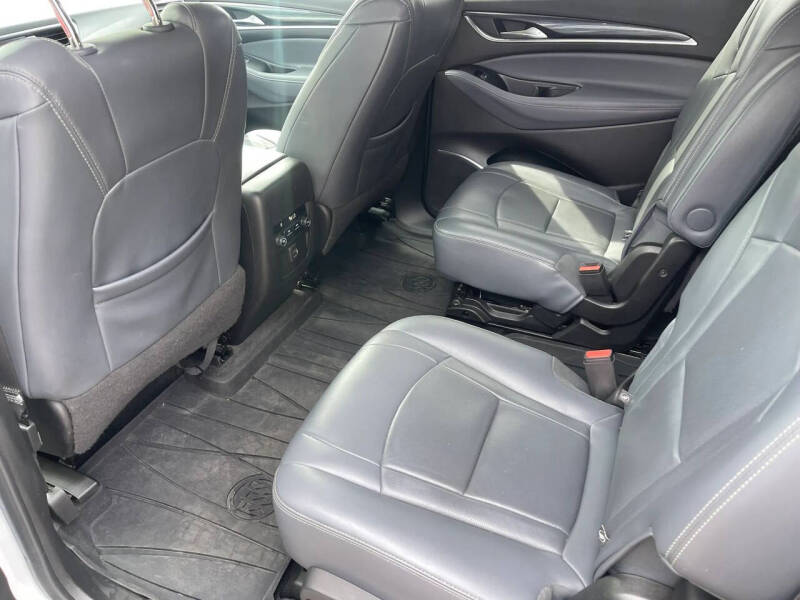2019 Buick Enclave Essence