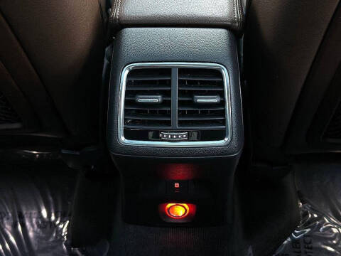 2017 Audi Q3 2.0T quattro Premium Plus