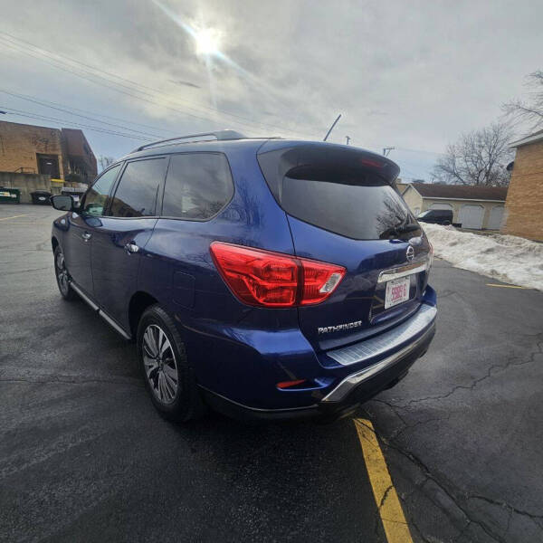 2017 Nissan Pathfinder S