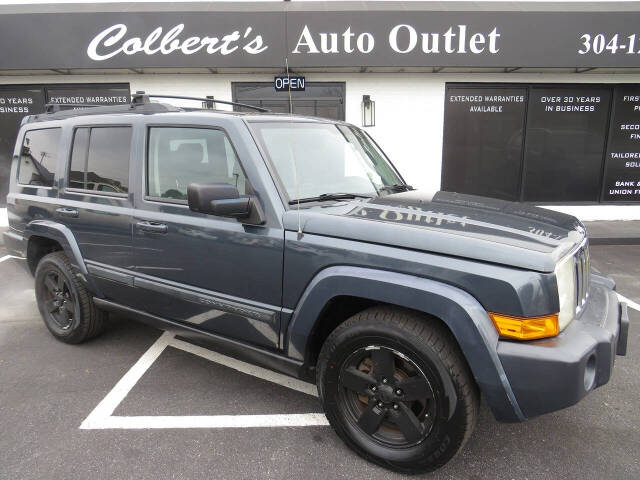 2007 Jeep Commander Sport's photo