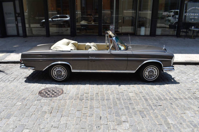 1966 Mercedes-Benz 300-Class