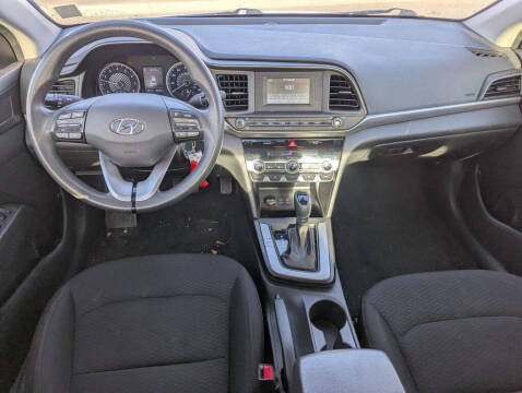 2020 Hyundai Elantra