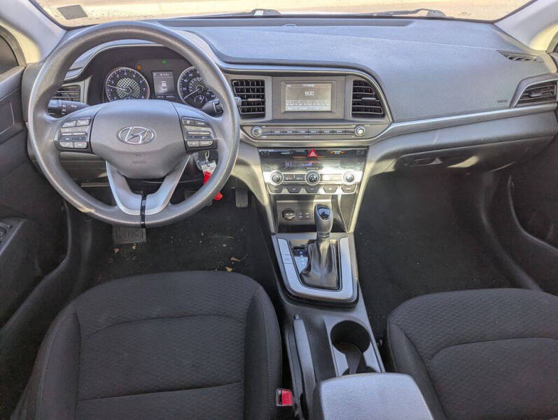 2020 Hyundai Elantra