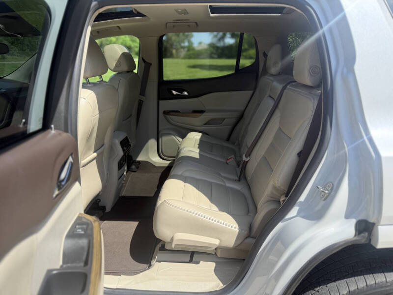 2017 GMC Acadia Denali