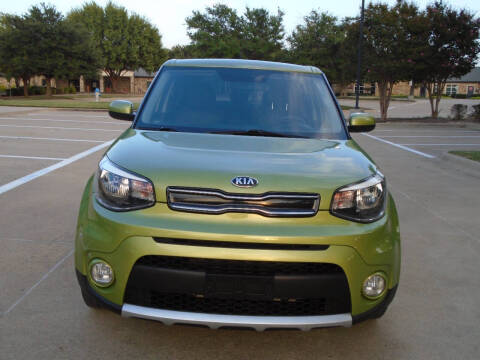 2018 Kia Soul +