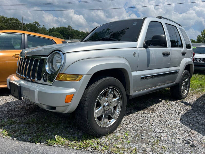 2005 Jeep Liberty for sale at Auto Warehouse in Poughkeepsie NY