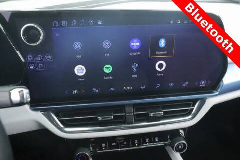 2025 Chevrolet Equinox EV LT 2