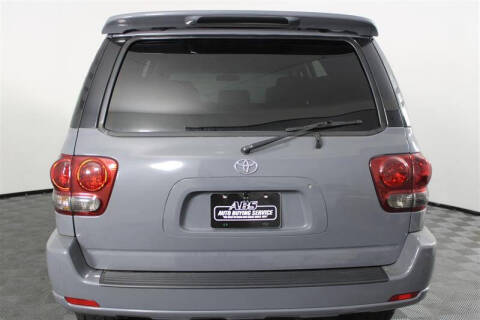 2006 Toyota Sequoia SR5