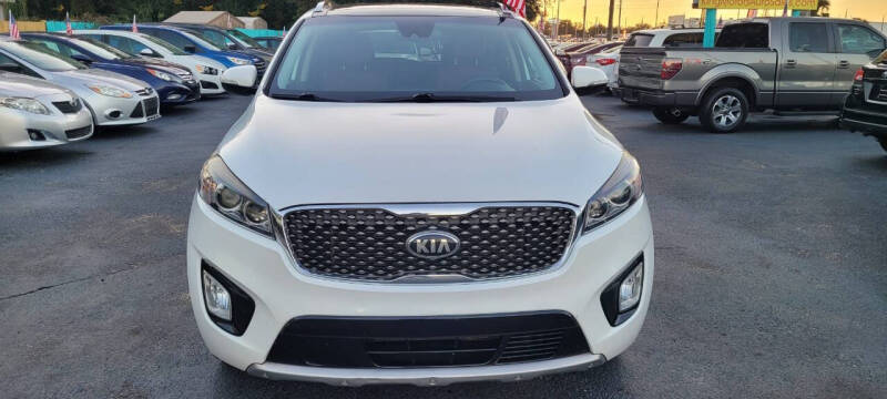 2017 Kia Sorento for sale at King Motors Auto Sales LLC in Mount Dora FL