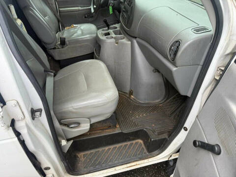 2005 Ford E-Series E-150