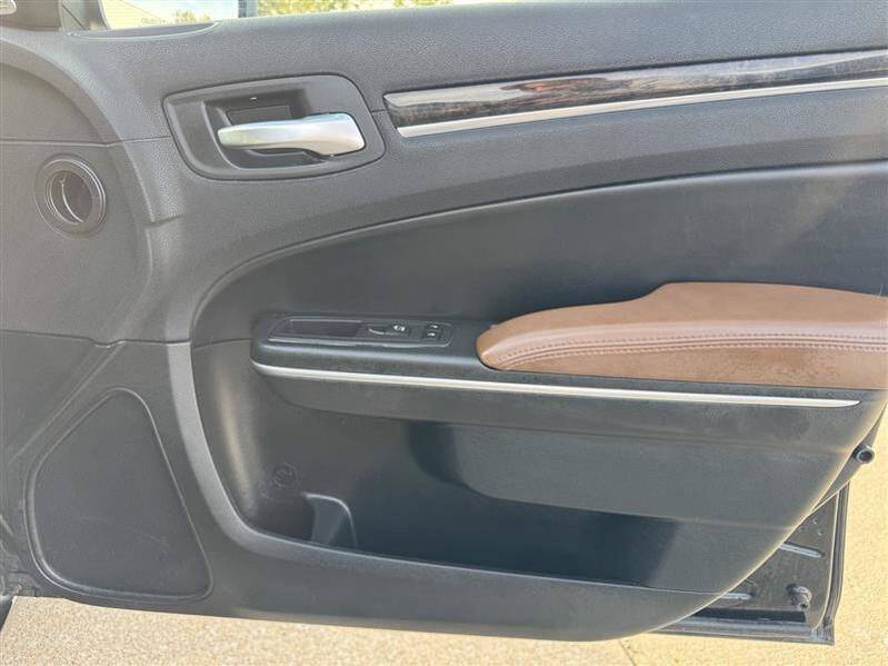 2018 Chrysler 300 Limited