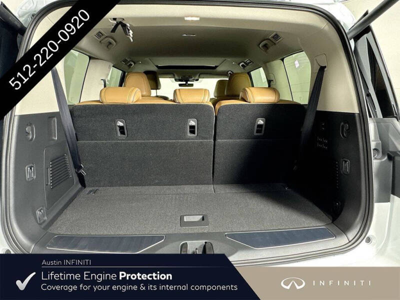 2027 Infiniti QX80 Luxe