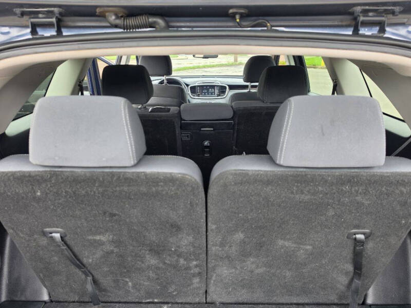 2018 Kia Sorento L